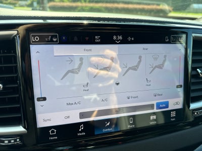 2026 Chrysler Voyager VOYAGER LX