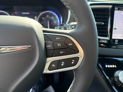 2026 Chrysler Voyager VOYAGER LX