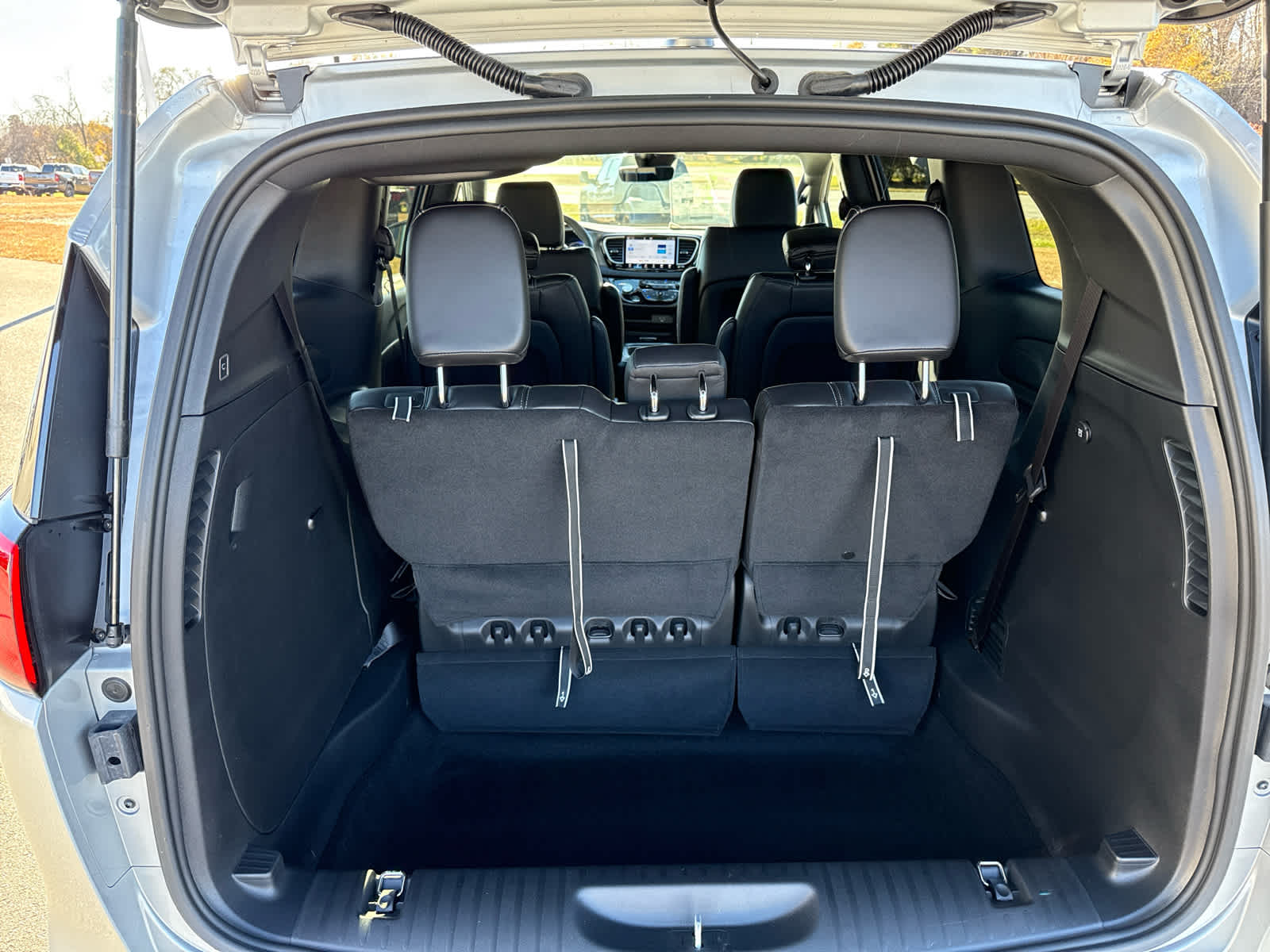 2026 Chrysler Voyager VOYAGER LX