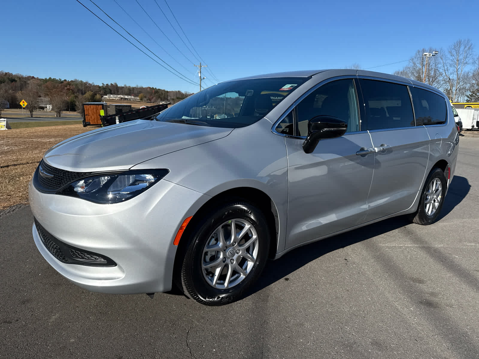 2026 Chrysler Voyager VOYAGER LX