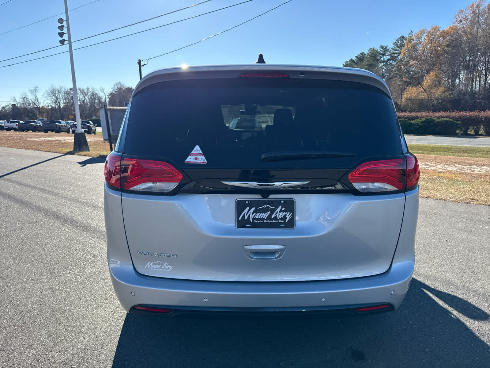 2026 Chrysler Voyager VOYAGER LX