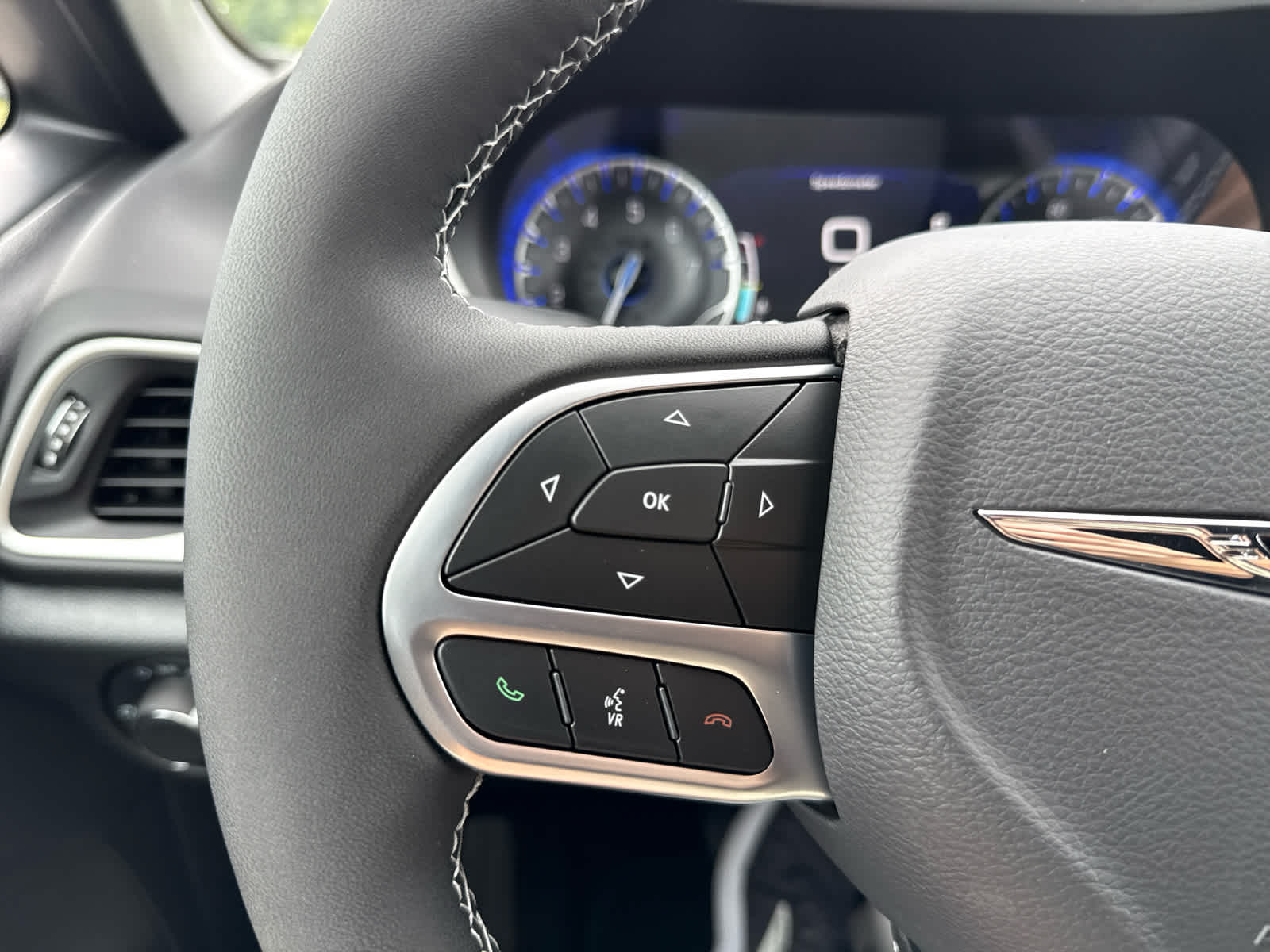 2026 Chrysler Voyager VOYAGER LX