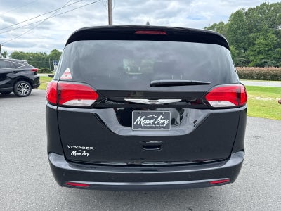 2026 Chrysler Voyager VOYAGER LX