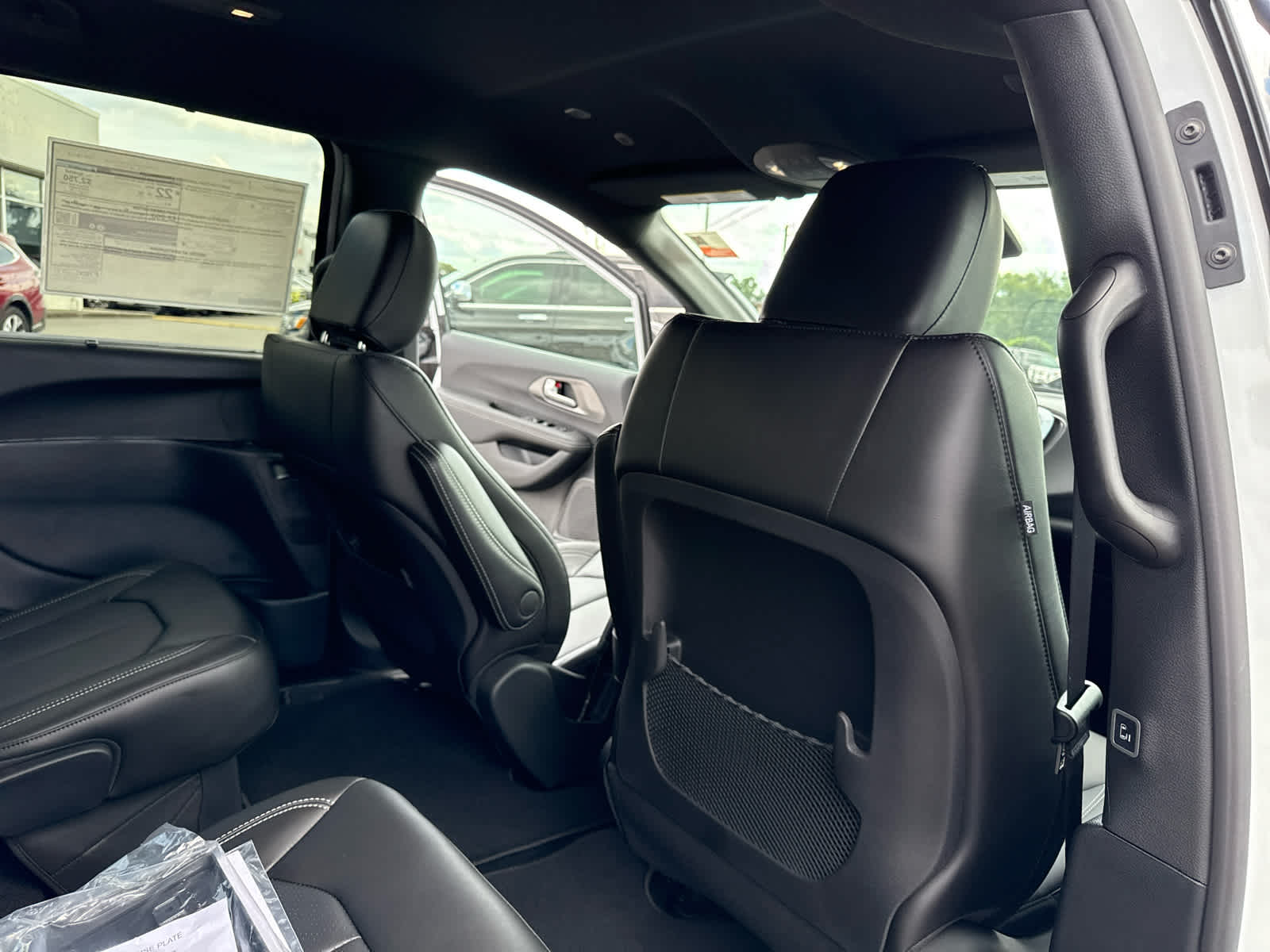 2026 Chrysler Voyager VOYAGER LX