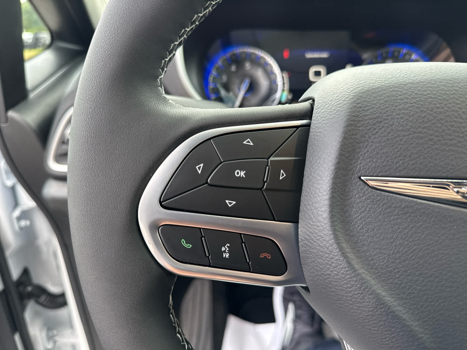 2026 Chrysler Voyager VOYAGER LX