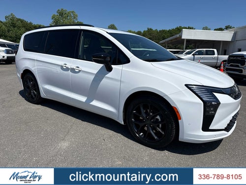 2027 Chrysler Pacifica PACIFICA LIMITED