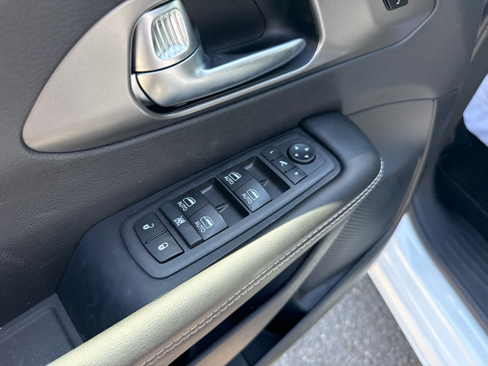 2027 Chrysler Pacifica PACIFICA LIMITED