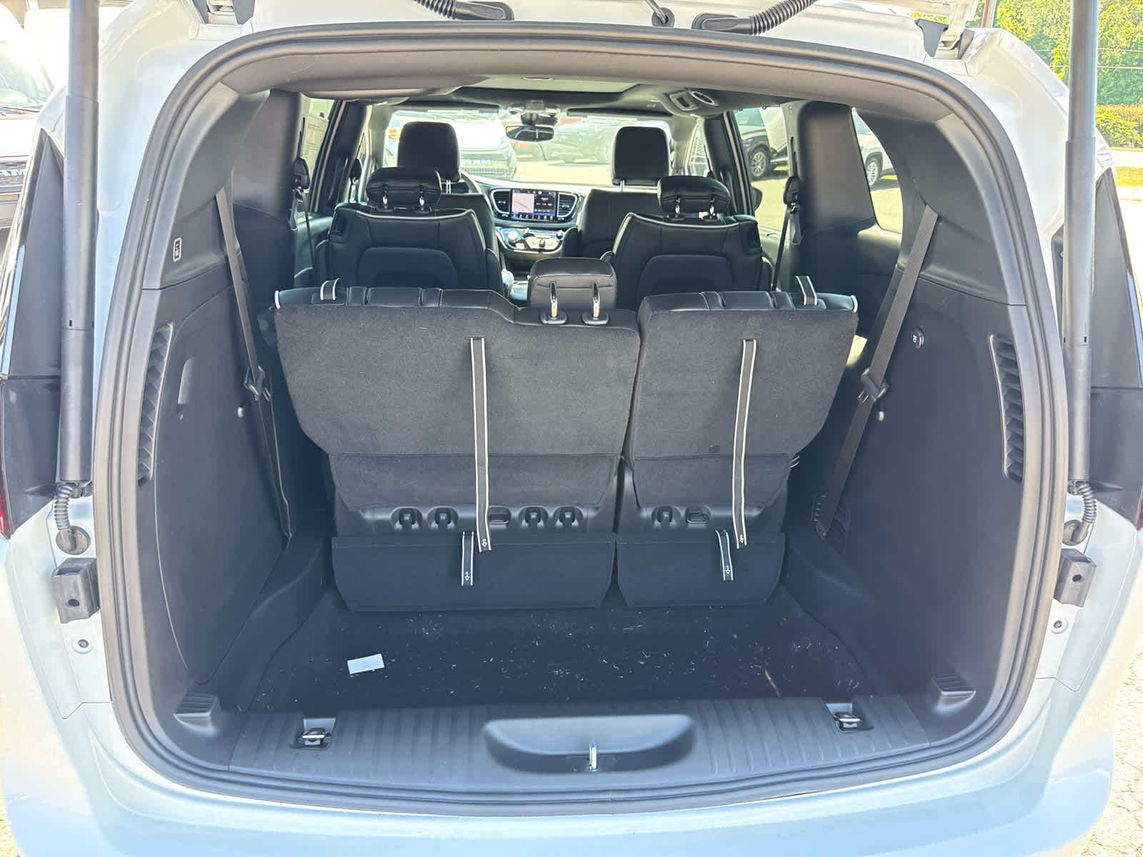 2027 Chrysler Pacifica PACIFICA LIMITED