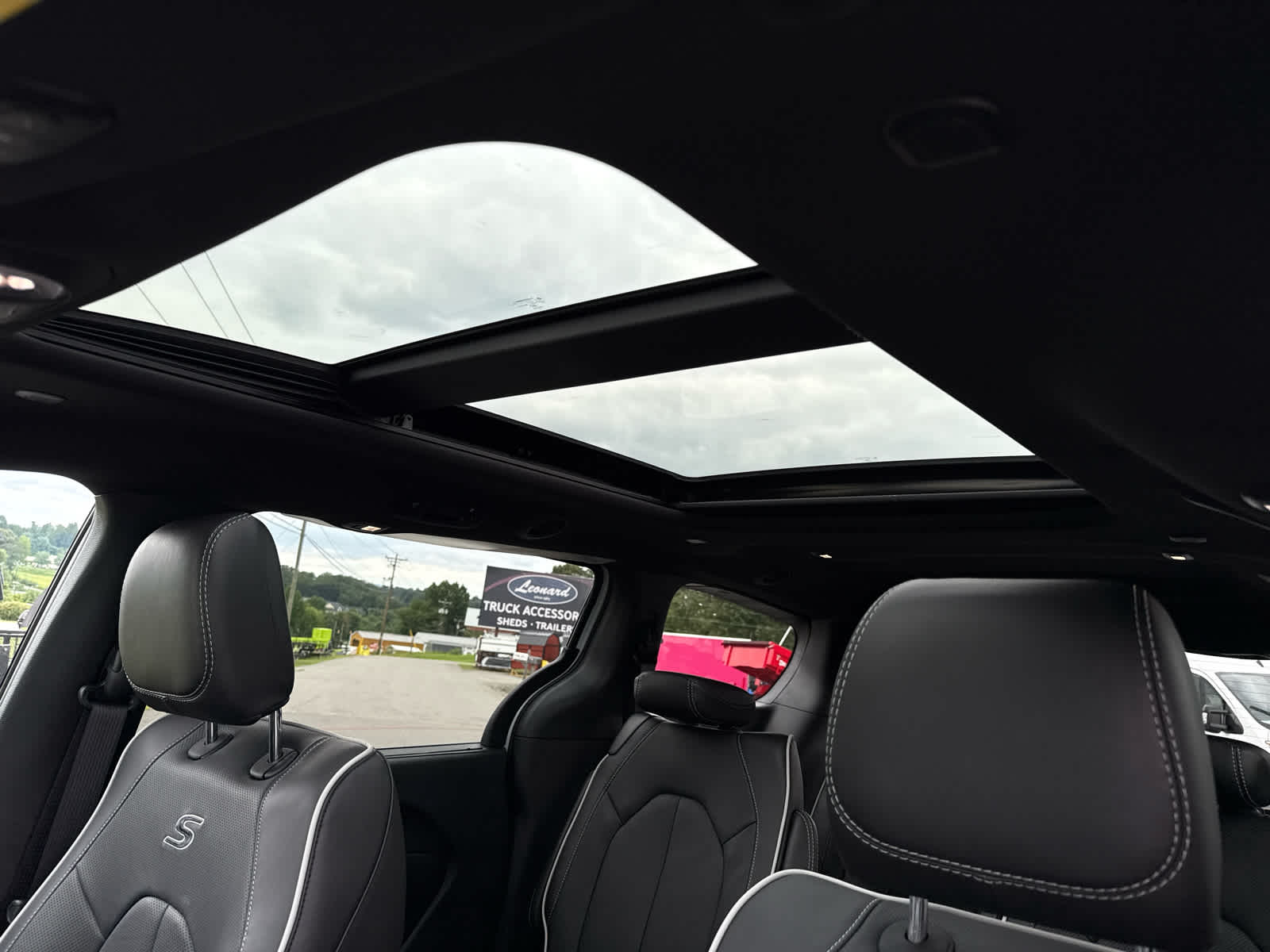 2026 Chrysler Pacifica PACIFICA LIMITED