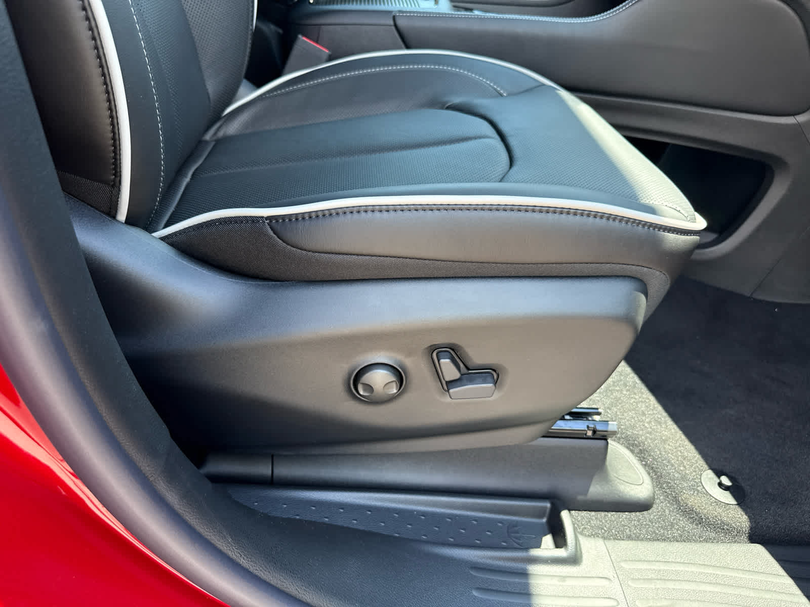 2027 Chrysler Pacifica PACIFICA LIMITED