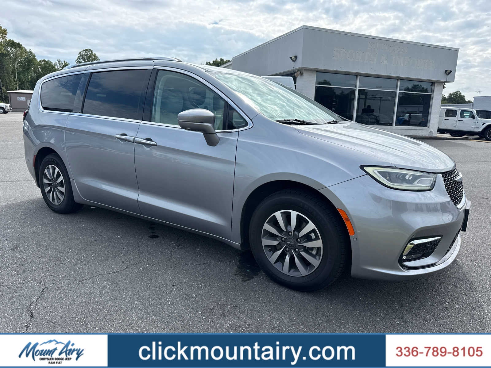 2021 Chrysler Pacifica Hybrid Touring L