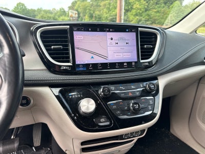 2021 Chrysler Pacifica Hybrid Touring L