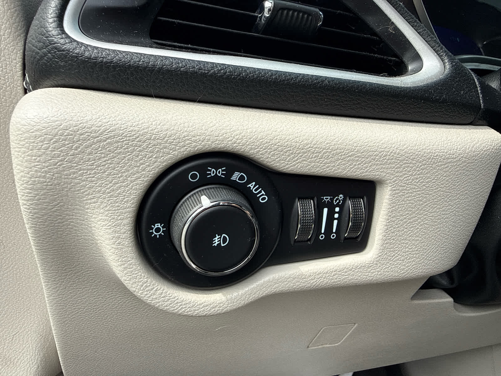 2021 Chrysler Pacifica Hybrid Touring L
