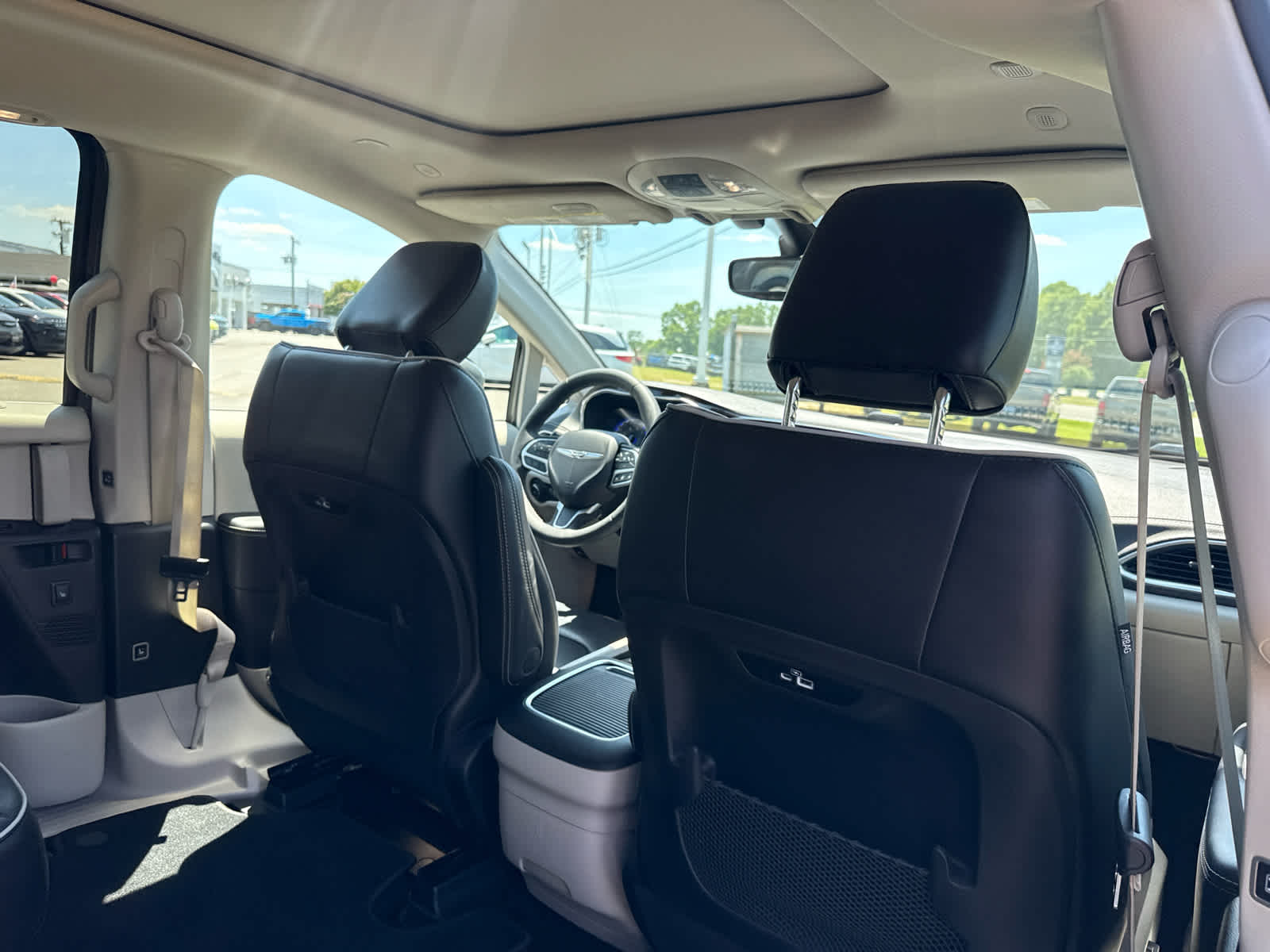 2022 Chrysler Pacifica Limited AWD