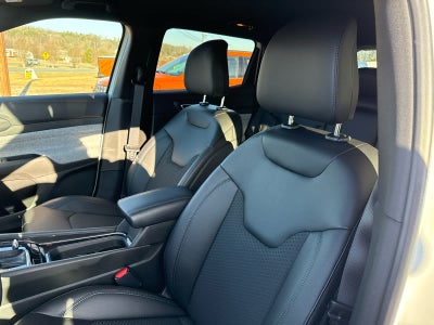 2026 Jeep Compass COMPASS LATITUDE 4X4