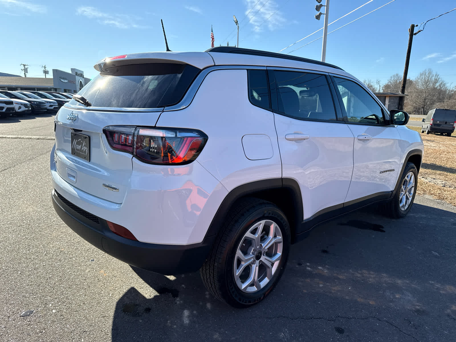 2026 Jeep Compass COMPASS LATITUDE 4X4