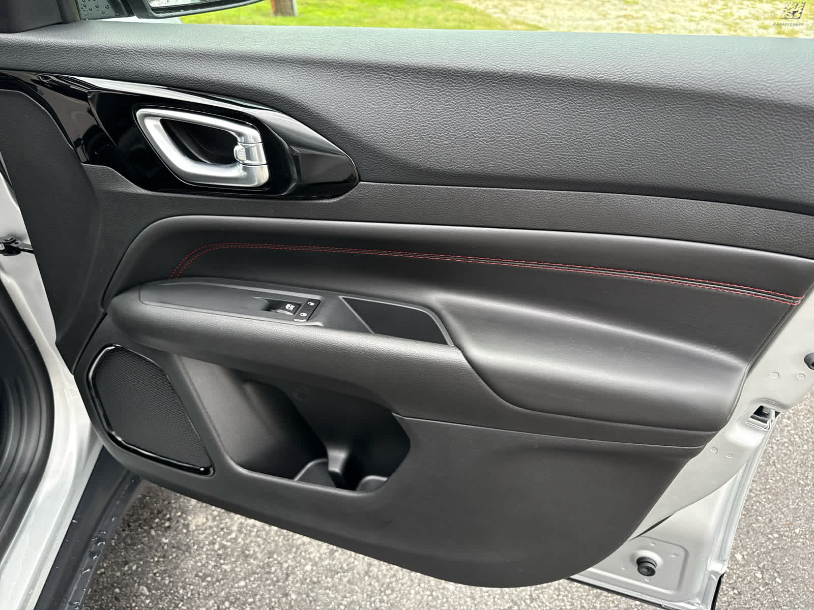 2025 Jeep Compass COMPASS TRAILHAWK 4X4