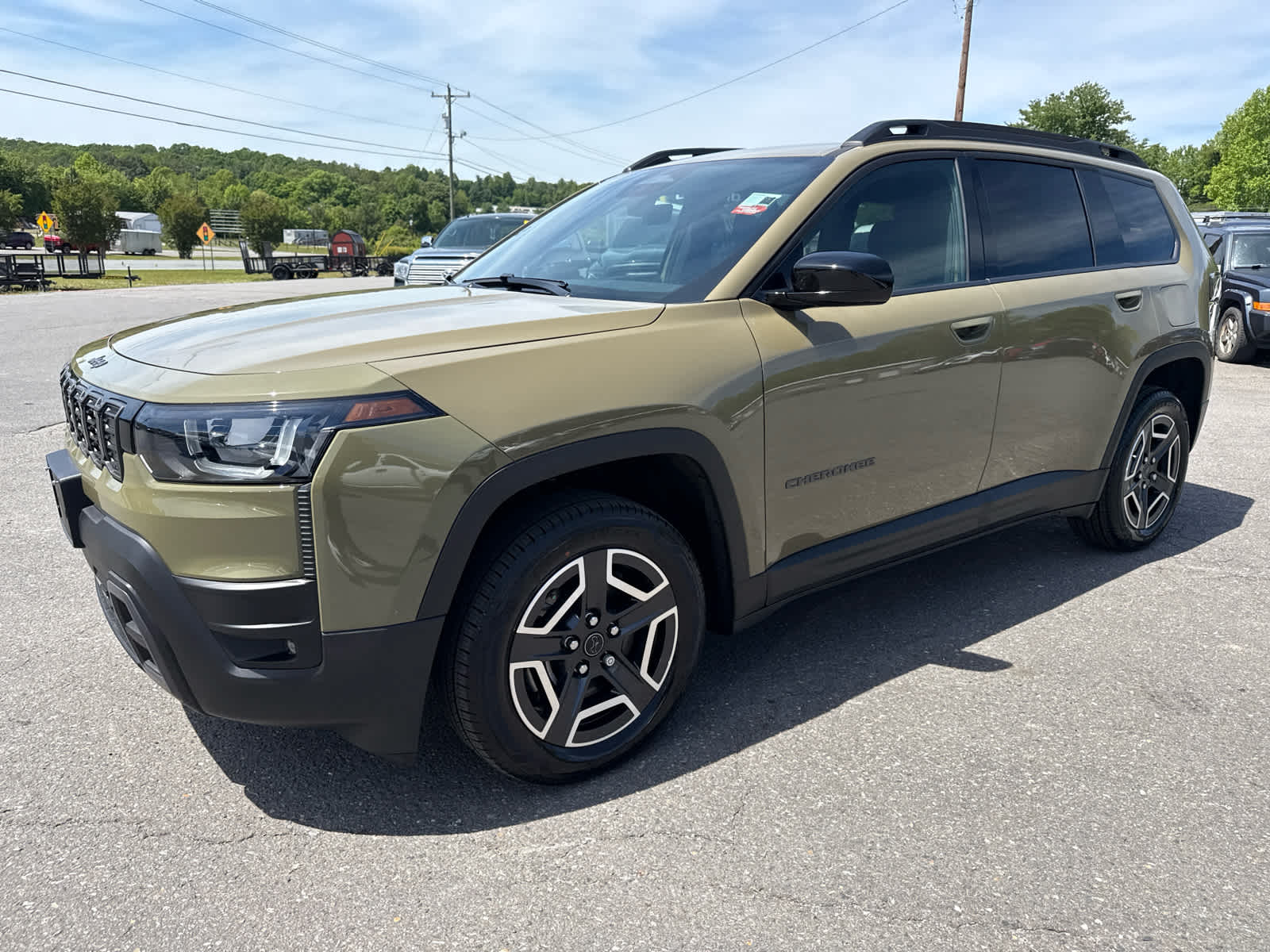 2026 Jeep Cherokee CHEROKEE LAREDO 4X4