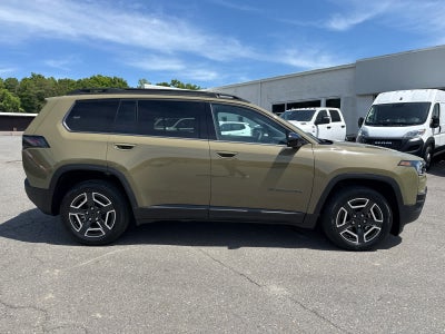 2026 Jeep Cherokee CHEROKEE LAREDO 4X4