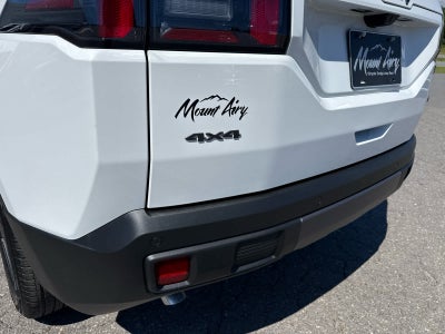 2026 Jeep Cherokee CHEROKEE LAREDO 4X4