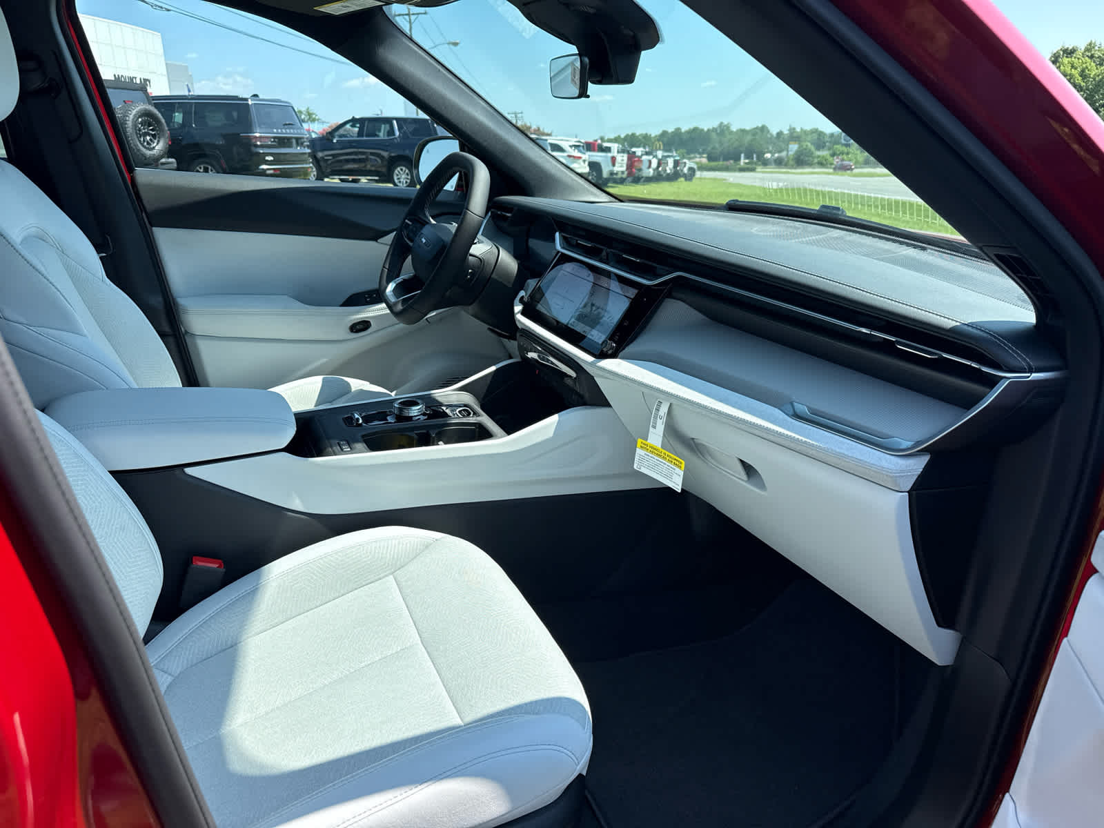2026 Jeep Cherokee CHEROKEE LAREDO 4X4