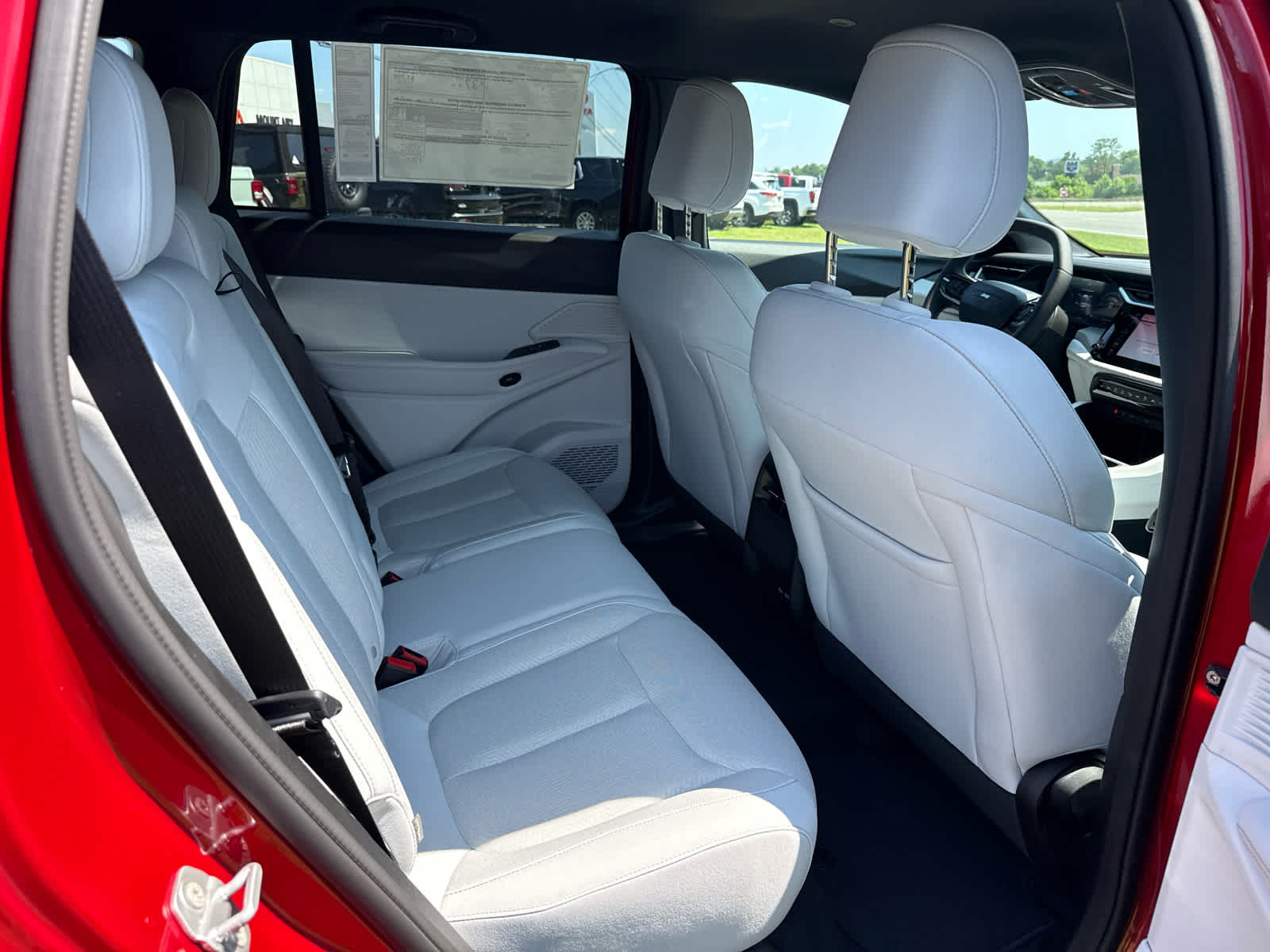 2026 Jeep Cherokee CHEROKEE LAREDO 4X4