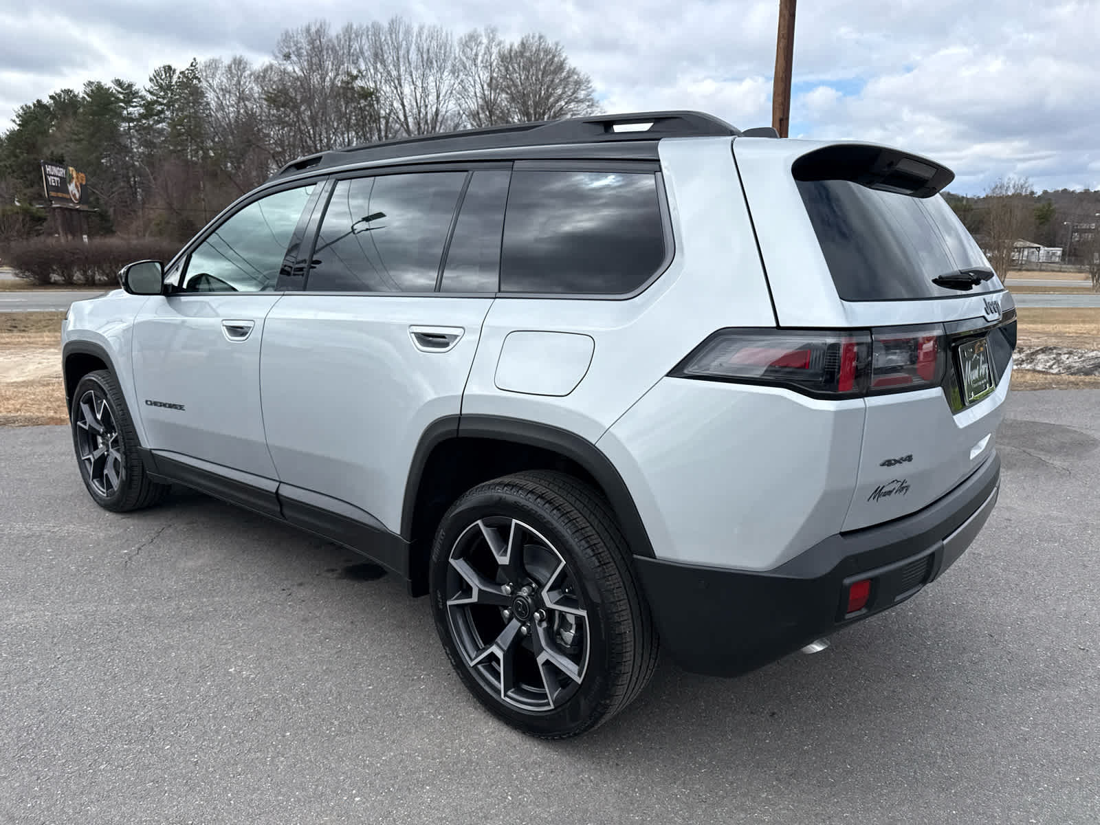 2026 Jeep Cherokee CHEROKEE OVERLAND 4X4