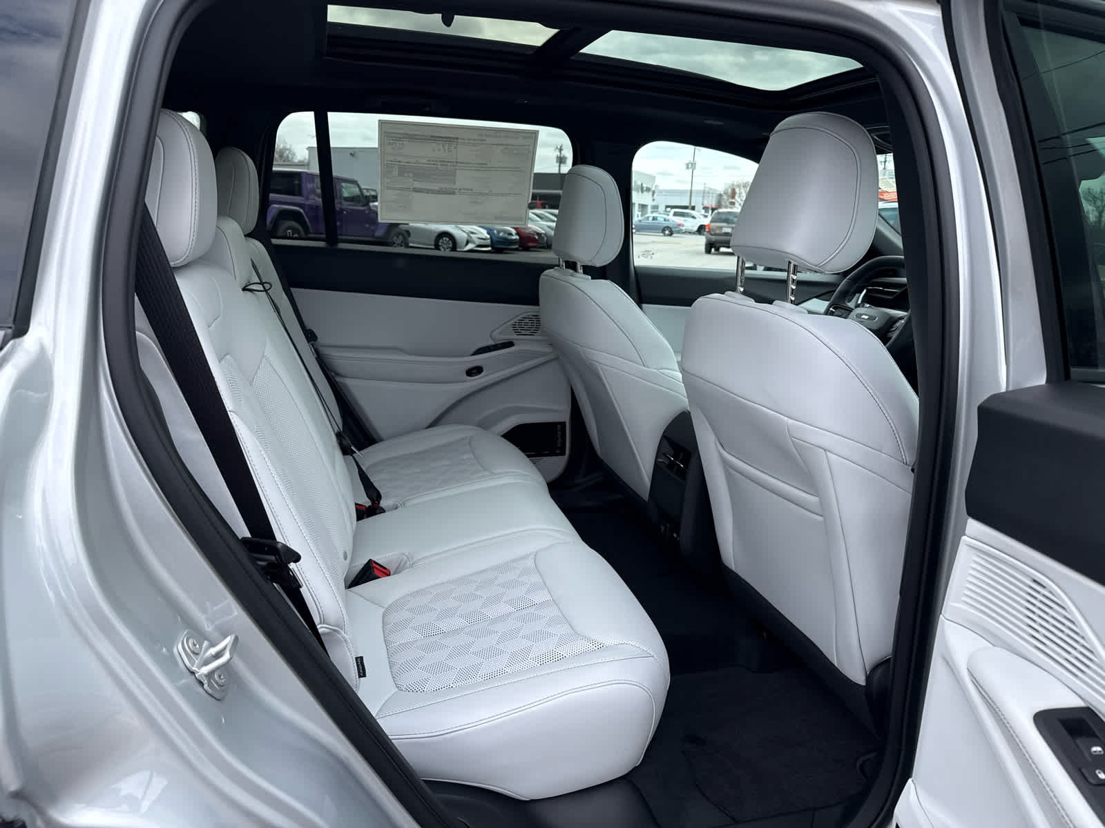 2026 Jeep Cherokee CHEROKEE OVERLAND 4X4