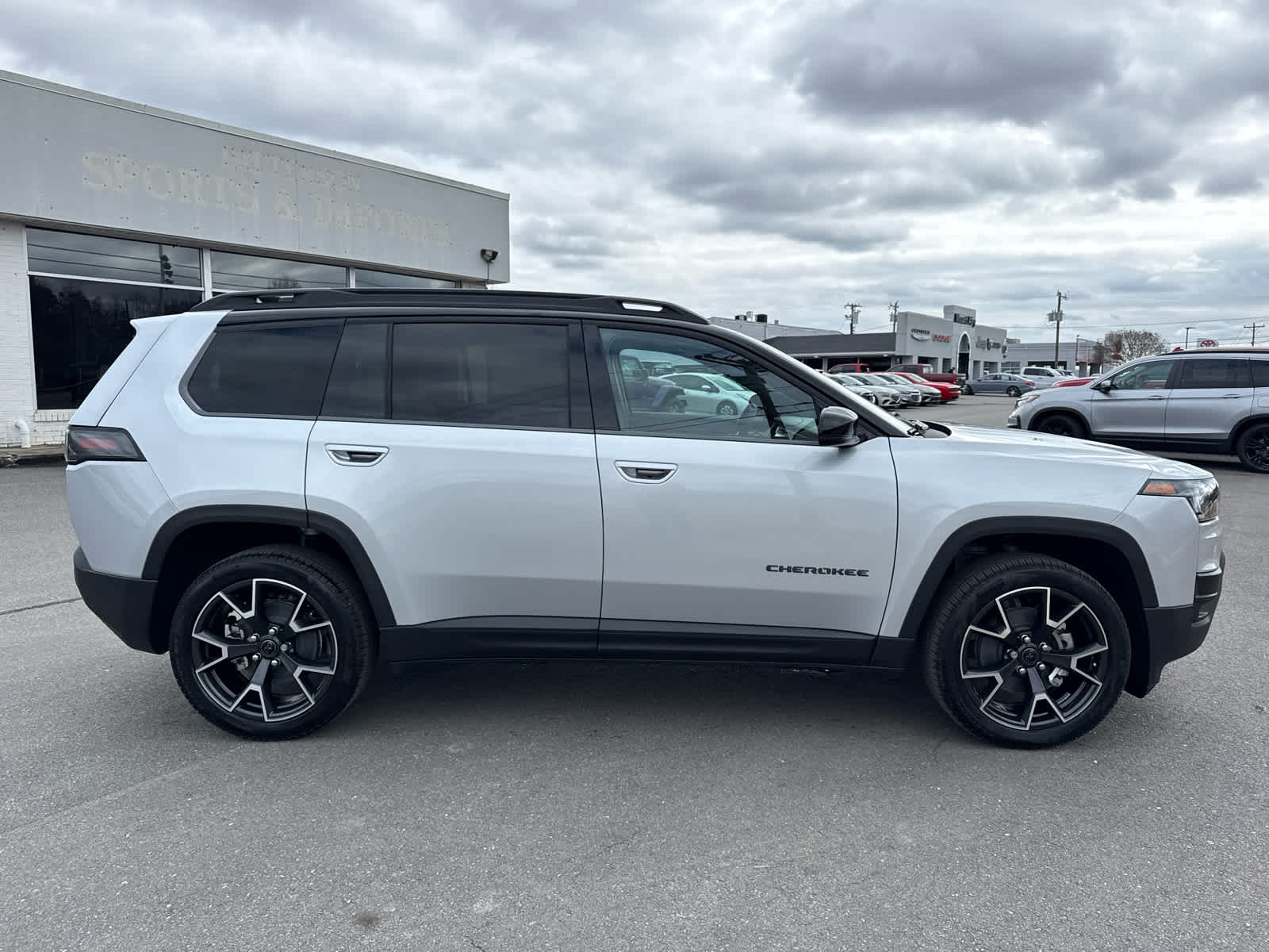 2026 Jeep Cherokee CHEROKEE OVERLAND 4X4