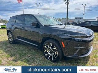 2025 Jeep Wagoneer S