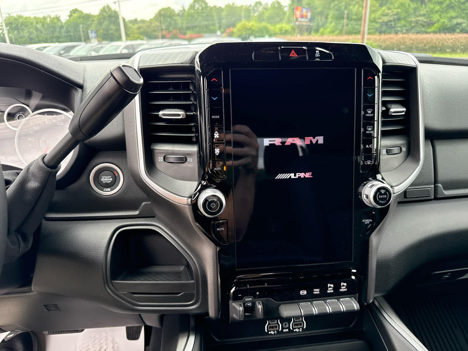 2025 RAM Ram 2500 RAM 2500 BIG HORN CREW CAB 4X2 6'4' BOX