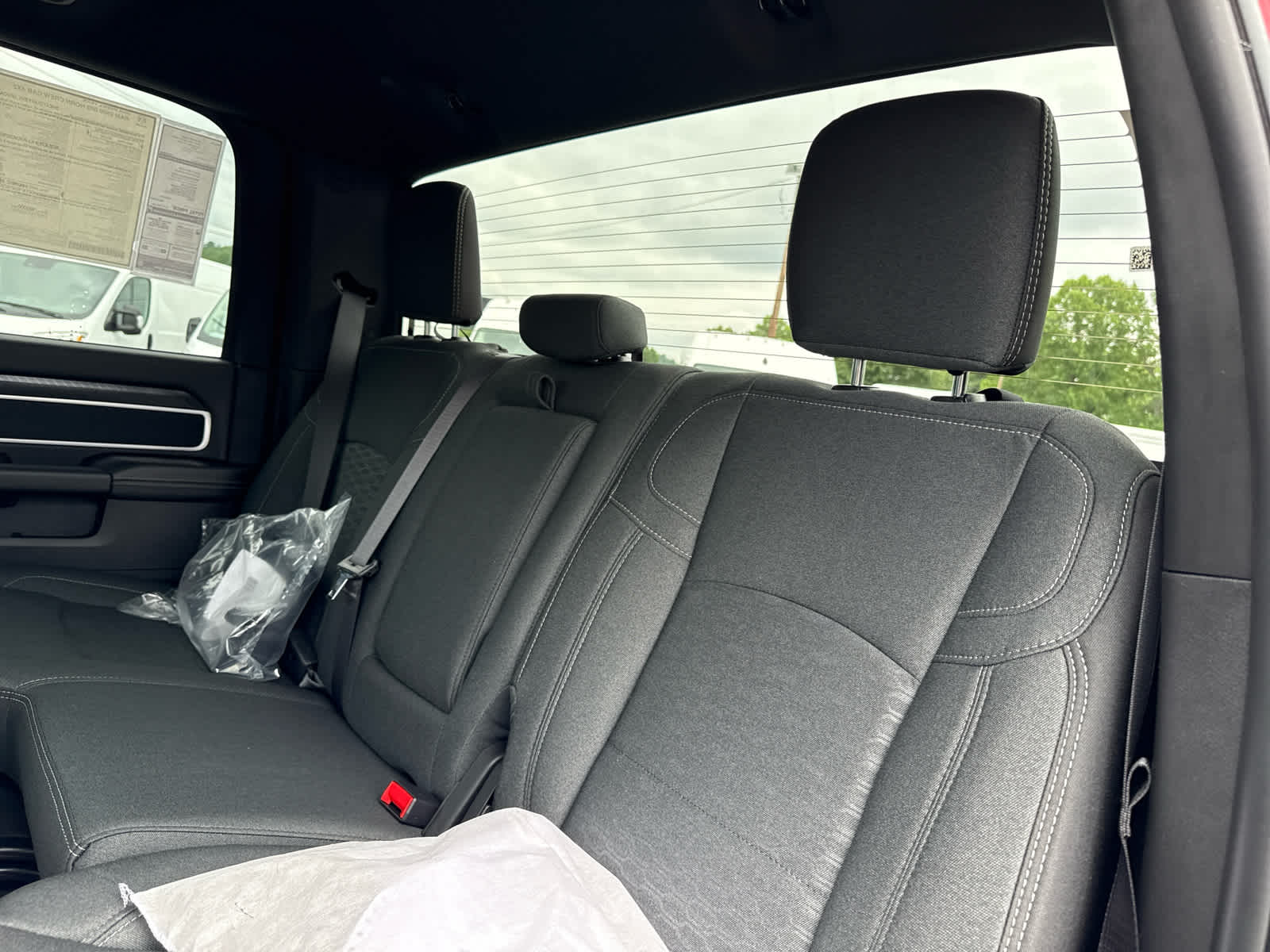 2025 RAM Ram 2500 RAM 2500 BIG HORN CREW CAB 4X2 6'4' BOX