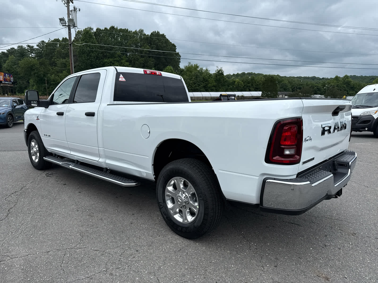 2025 RAM Ram 2500 RAM 2500 BIG HORN CREW CAB 4X2 8' BOX