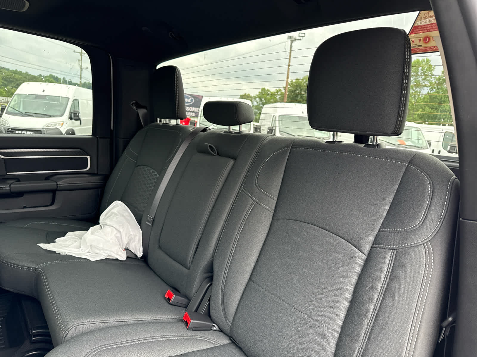 2025 RAM Ram 2500 RAM 2500 BIG HORN CREW CAB 4X2 8' BOX