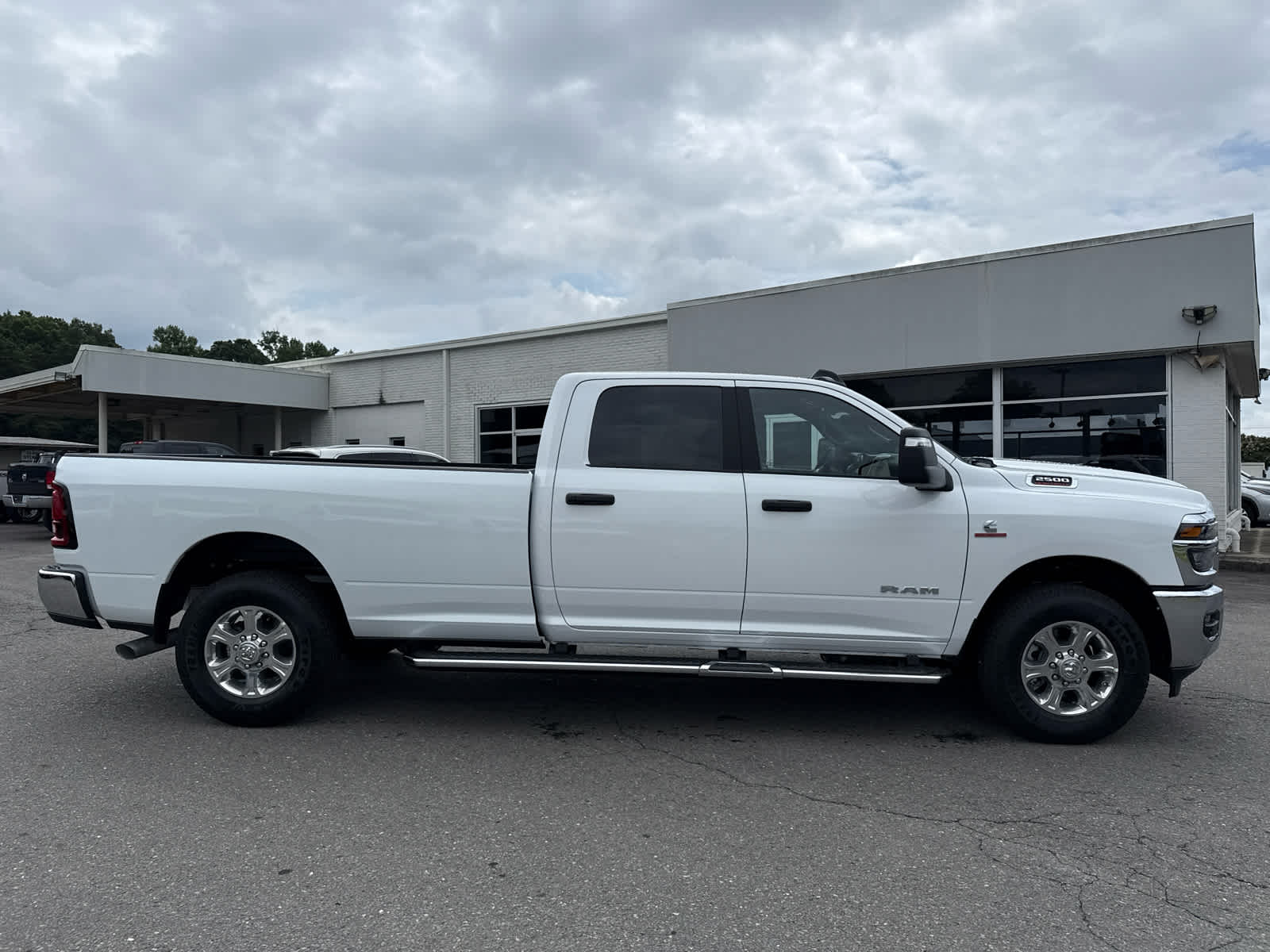 2025 RAM Ram 2500 RAM 2500 BIG HORN CREW CAB 4X2 8' BOX