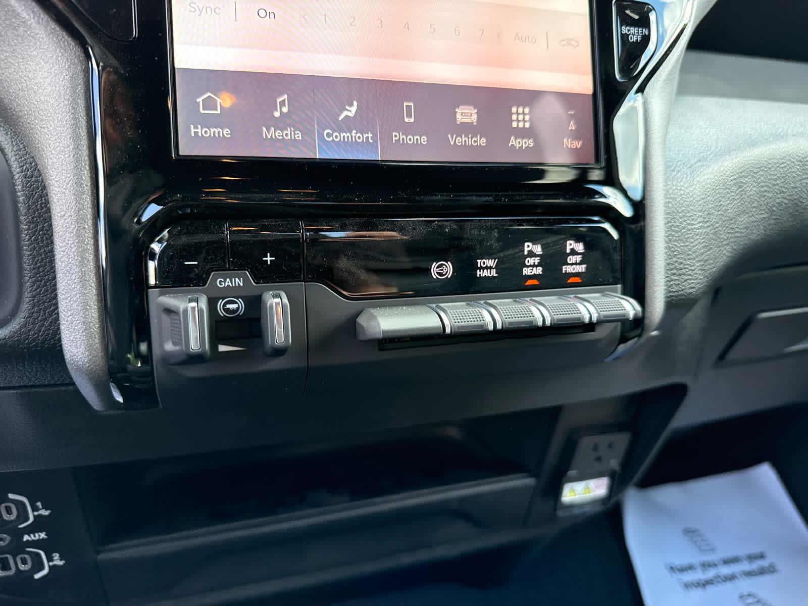 2026 RAM Ram 2500 RAM 2500 BLACK EXPRESS CREW CAB 4X4 6'4' BOX