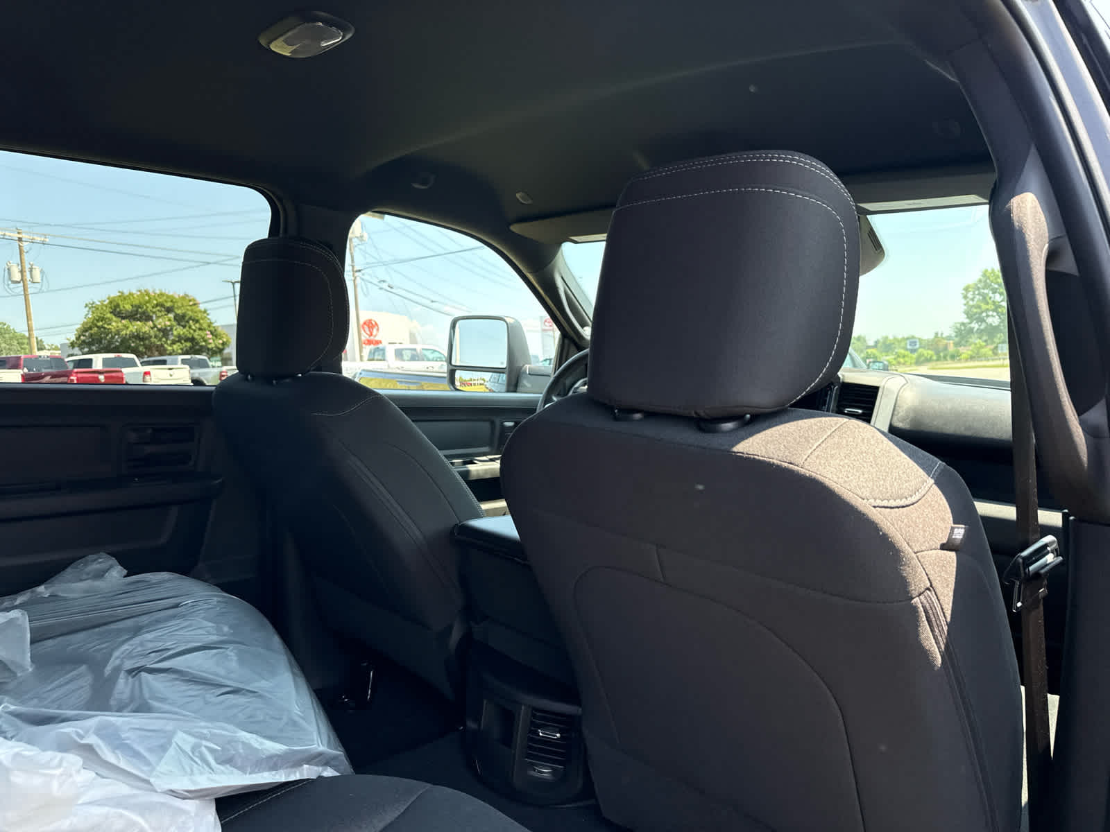 2026 RAM Ram 2500 RAM 2500 TRADESMAN CREW CAB 4X4 6'4' BOX
