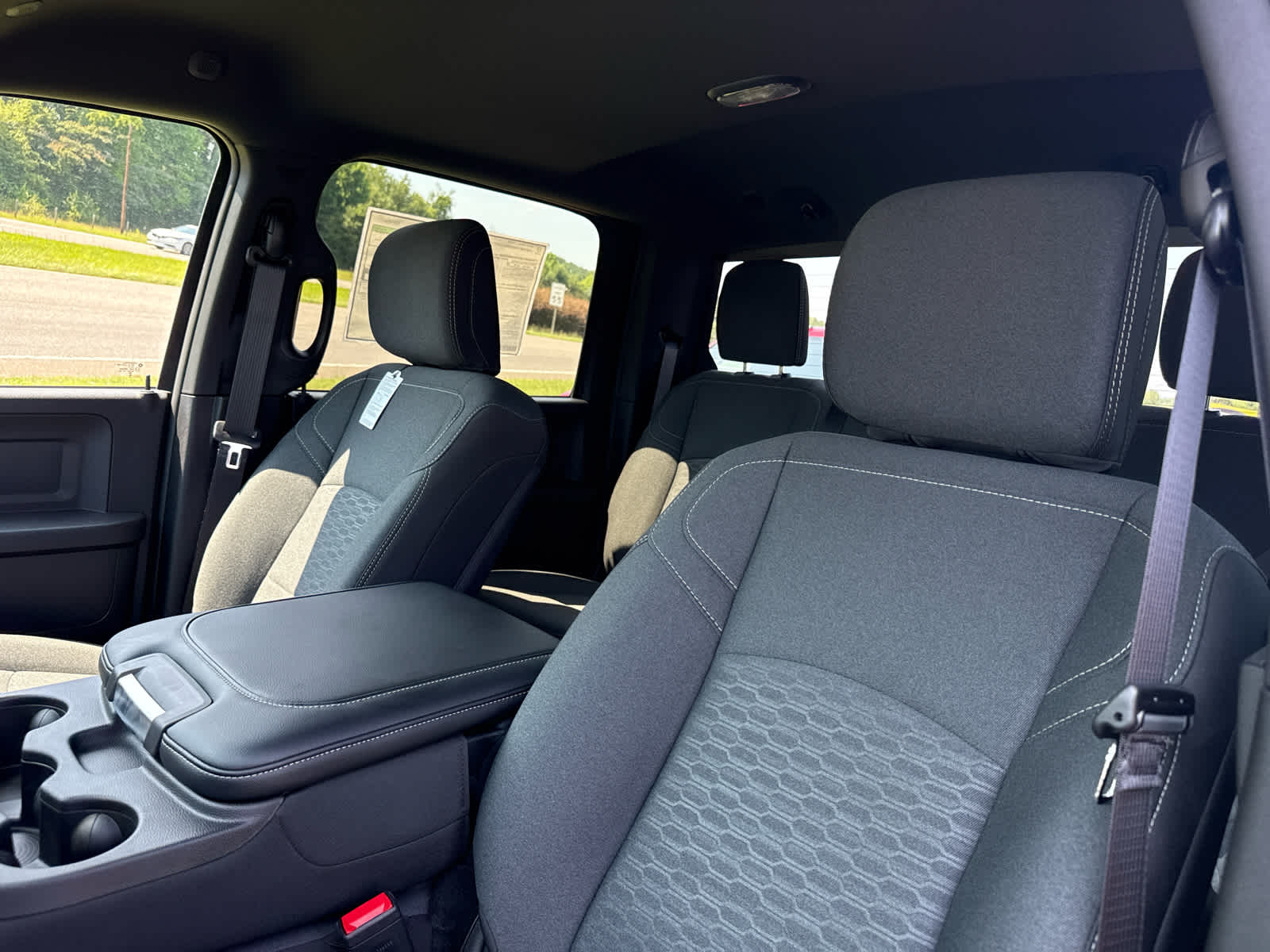 2026 RAM Ram 2500 RAM 2500 TRADESMAN CREW CAB 4X4 6'4' BOX
