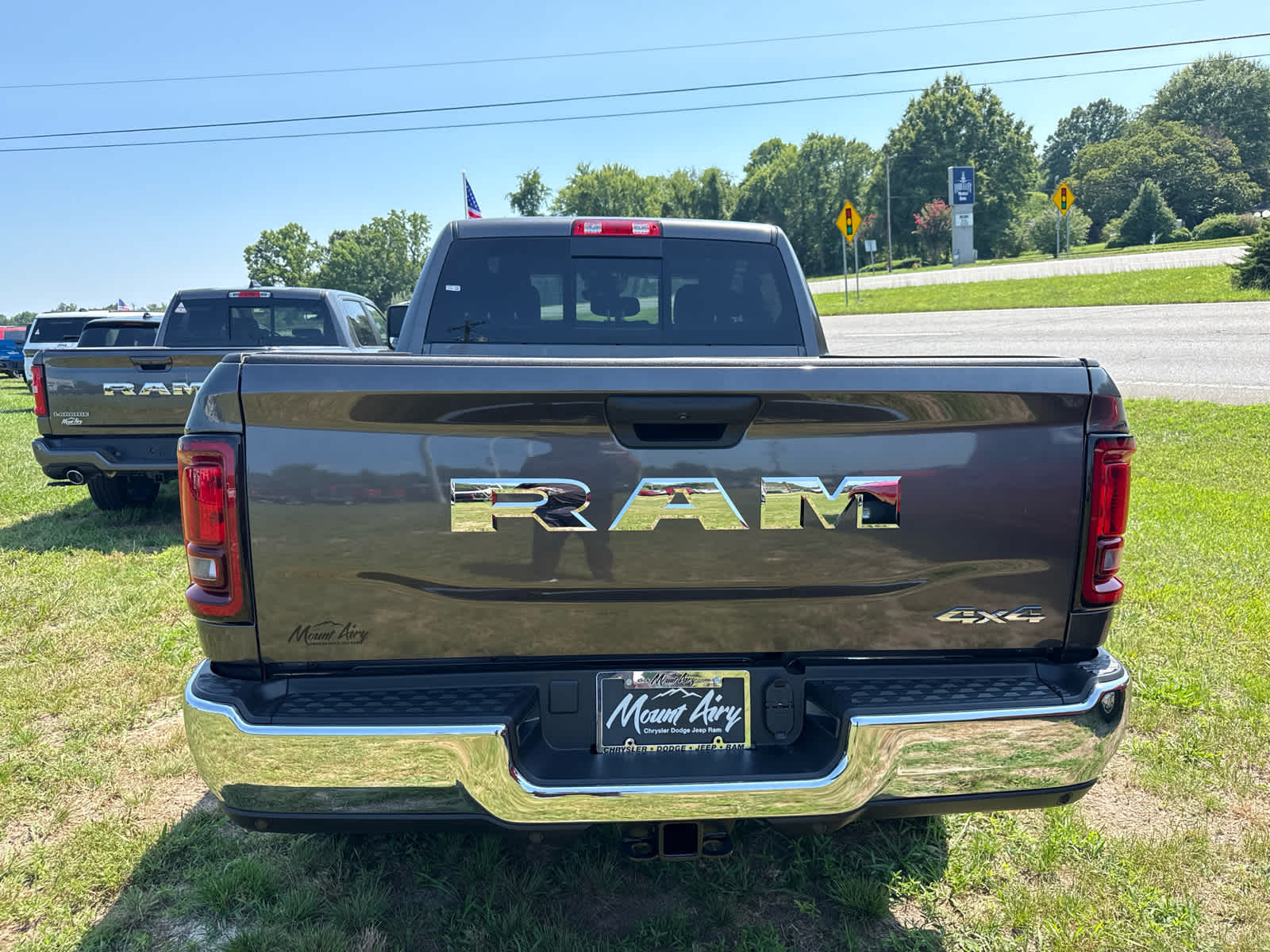 2026 RAM Ram 2500 RAM 2500 TRADESMAN CREW CAB 4X4 6'4' BOX