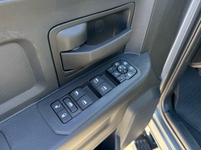 2026 RAM Ram 2500 RAM 2500 BLACK EXPRESS CREW CAB 4X4 6'4' BOX