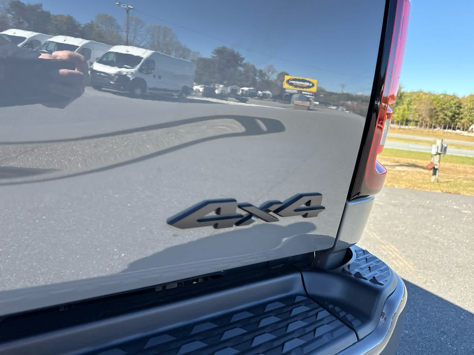 2026 RAM Ram 2500 RAM 2500 BLACK EXPRESS CREW CAB 4X4 6'4' BOX