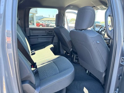 2026 RAM Ram 2500 RAM 2500 BLACK EXPRESS CREW CAB 4X4 6'4' BOX