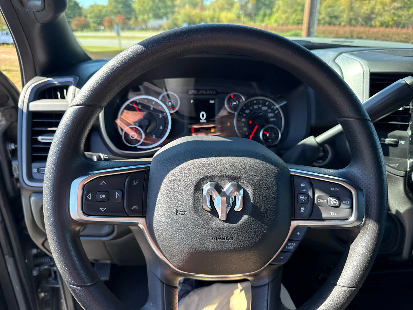 2026 RAM Ram 2500 RAM 2500 BLACK EXPRESS CREW CAB 4X4 6'4' BOX