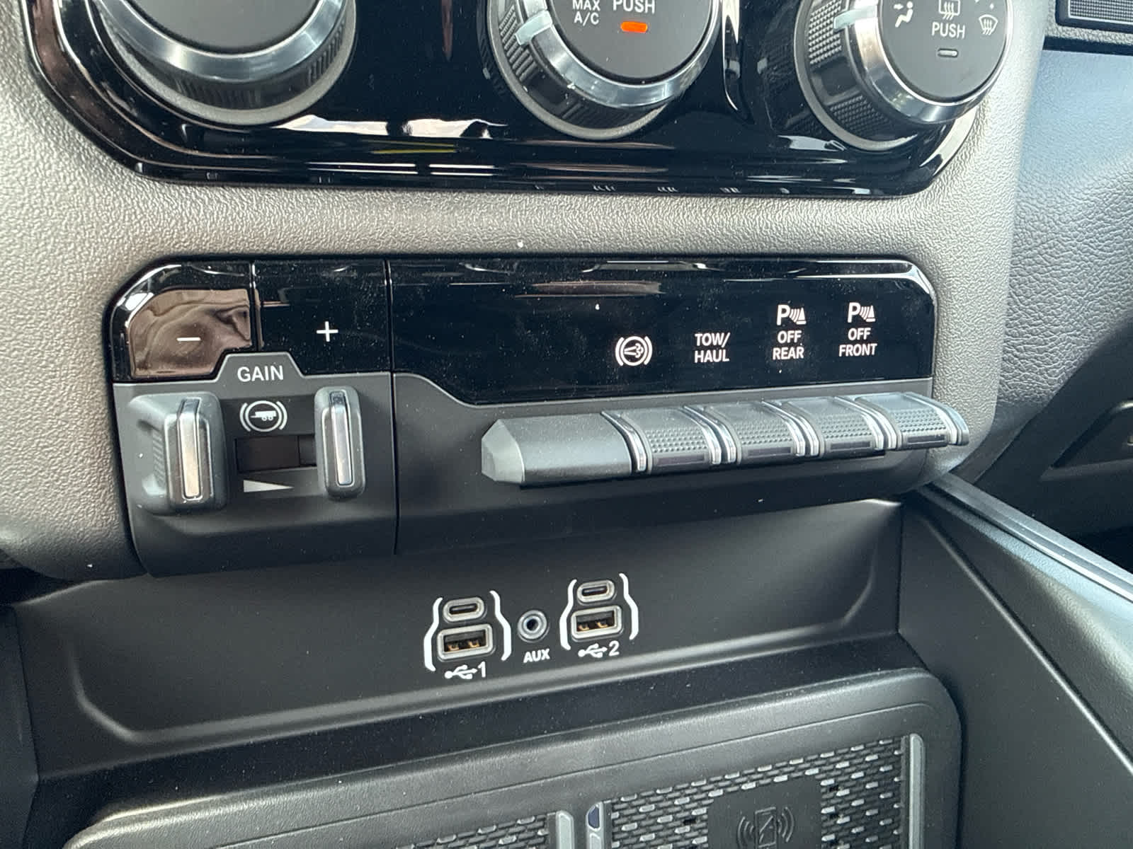 2026 RAM 2500 RAM 2500 BIG HORN CREW CAB 4X4 6'4' BOX