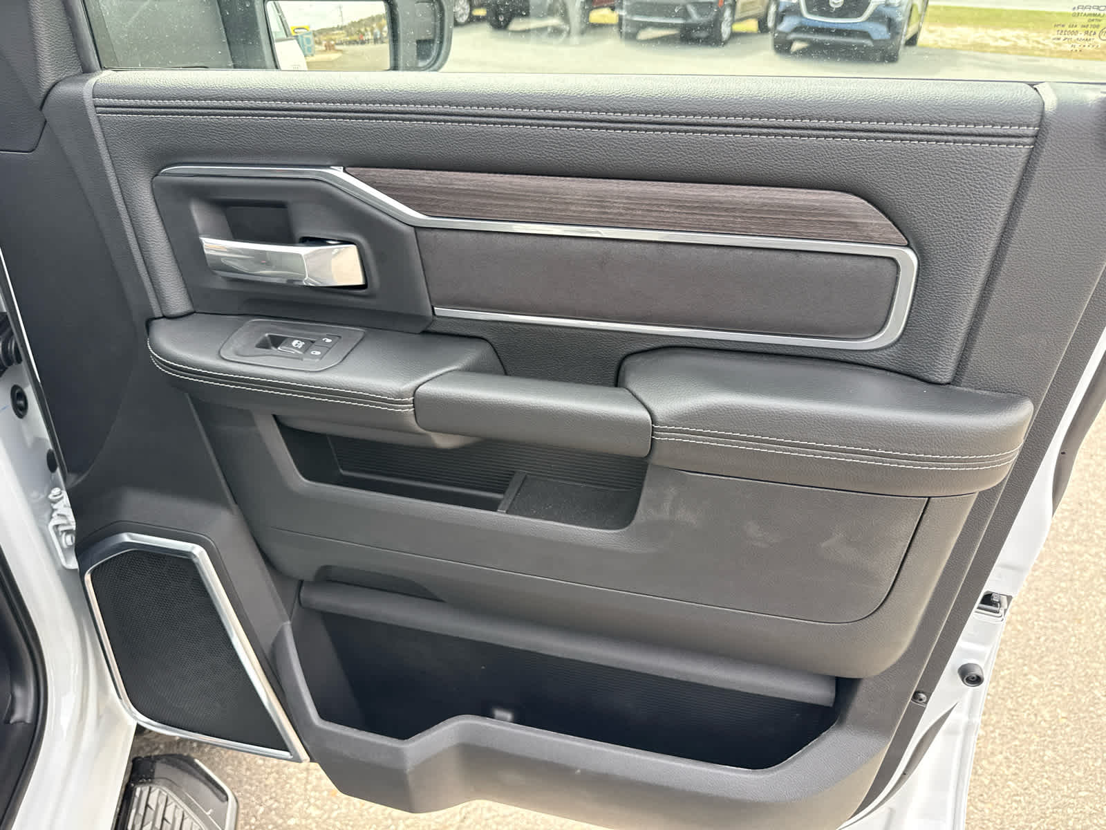 2026 RAM Ram 2500 RAM 2500 LARAMIE CREW CAB 4X4 6'4' BOX