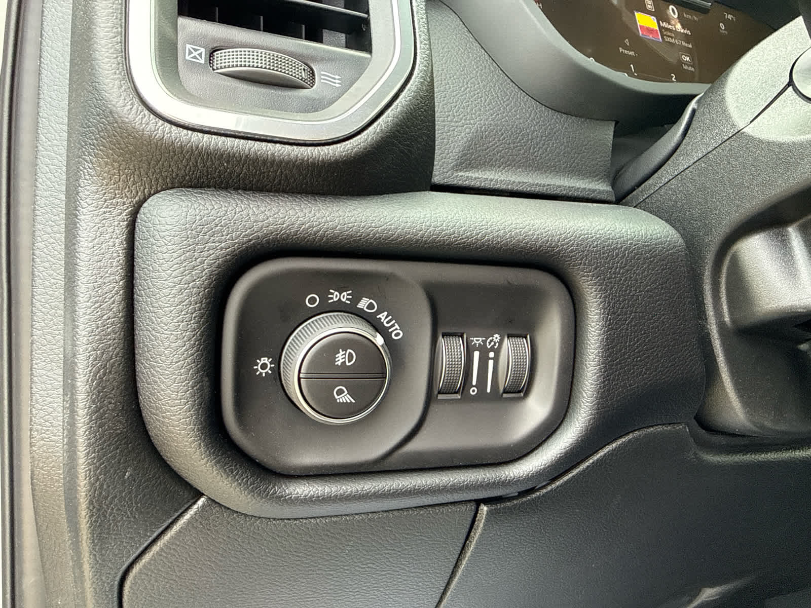 2026 RAM Ram 2500 RAM 2500 LARAMIE CREW CAB 4X4 6'4' BOX