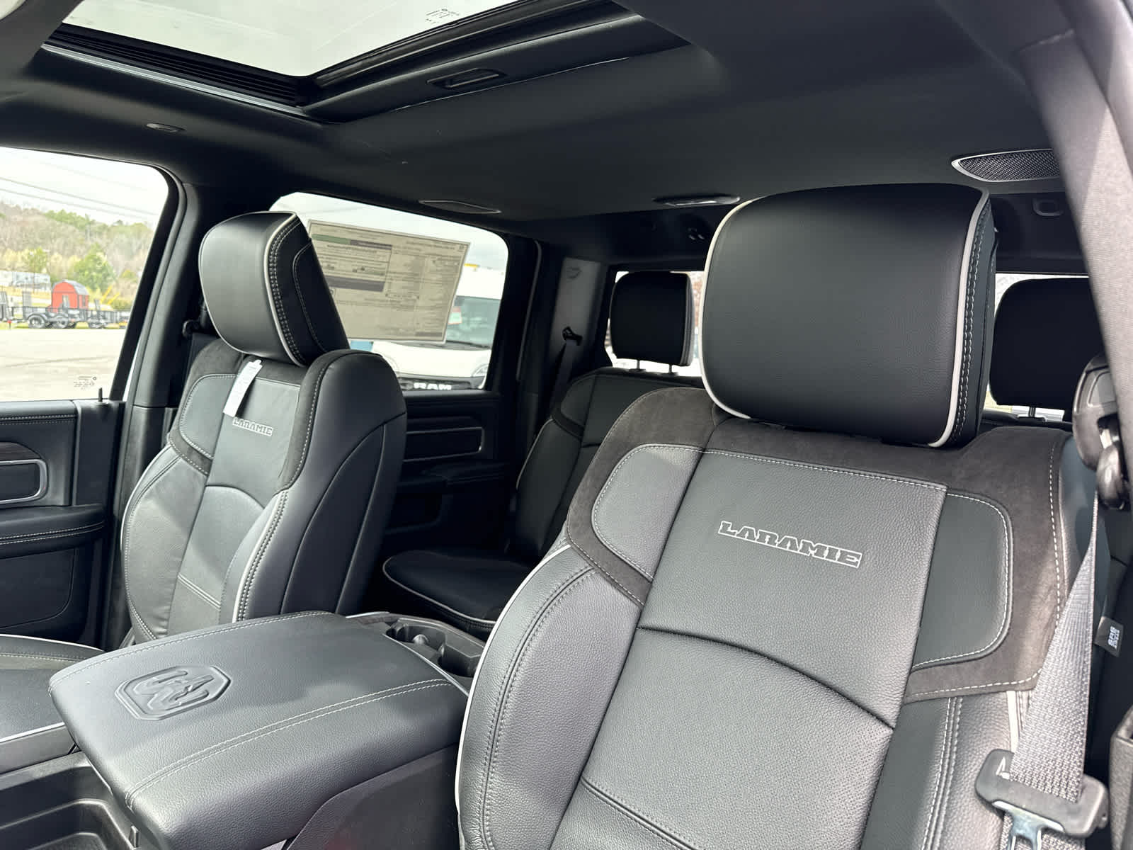2026 RAM Ram 2500 RAM 2500 LARAMIE CREW CAB 4X4 6'4' BOX