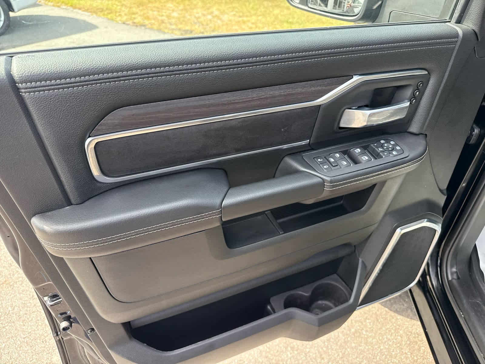 2025 RAM Ram 2500 RAM 2500 LARAMIE CREW CAB 4X4 6'4' BOX