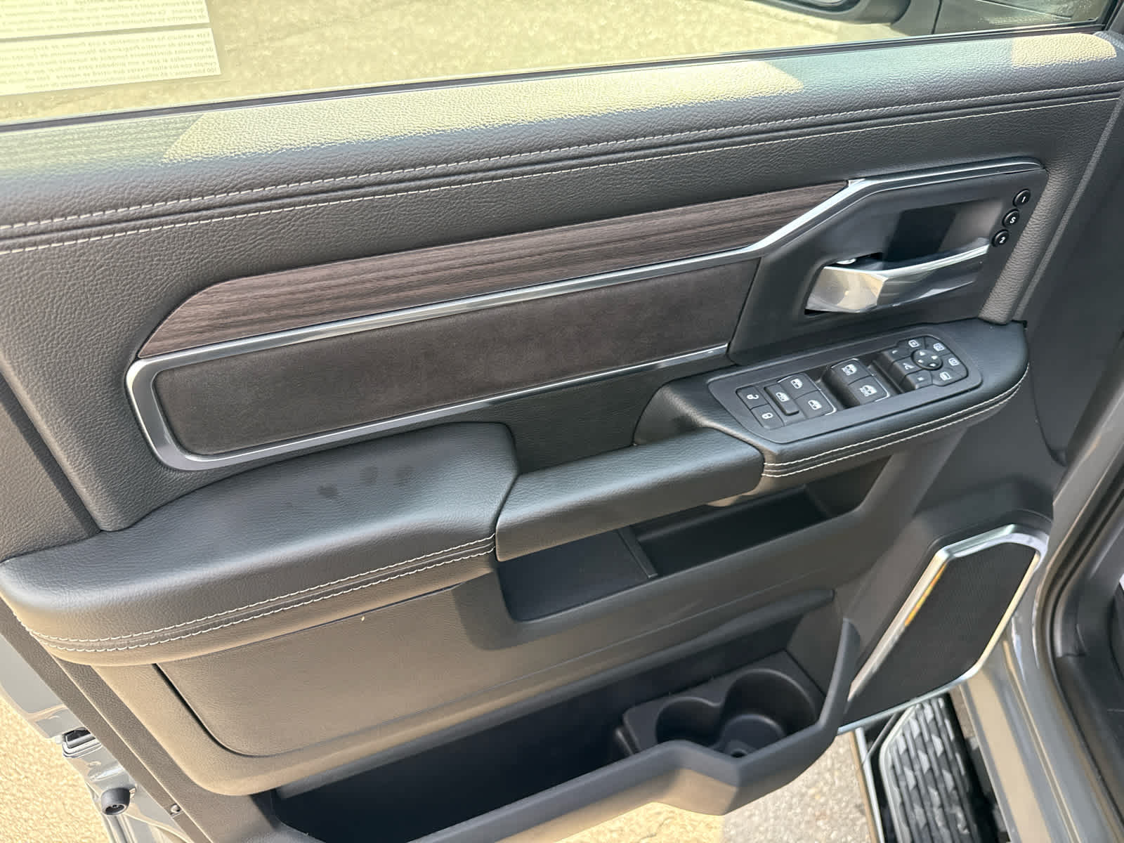 2026 RAM Ram 2500 RAM 2500 LARAMIE CREW CAB 4X4 6'4' BOX