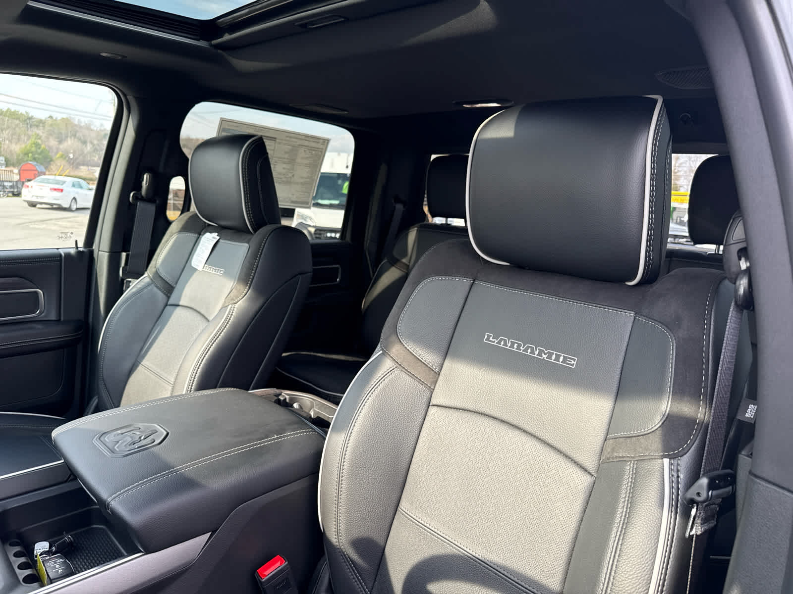 2026 RAM Ram 2500 RAM 2500 LARAMIE CREW CAB 4X4 6'4' BOX